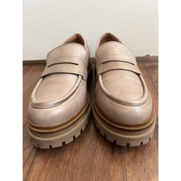 MIZ MOOZ Women's Legend Beige Antique Burnished Leather Lug Sole Loafer Shoes 40 - Picture 10 of 13